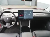 Gebraucht Tesla Model 3 Performance 359 kW (489 PS) 2019 Rot Limousine