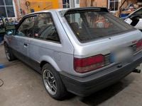 Gebraucht Mazda 323 180 PS (132 kW) 1988 Silber Kleinwagen