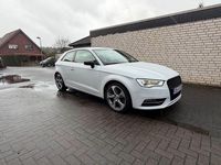 Gebraucht Audi A3 S-Line 179 PS (131 kW) 2011 Weiß Kleinwagen