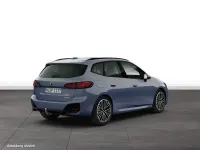 Gebraucht BMW 223 Active Tourer 204 PS (150 kW) 2026 Grau Van / Kleinbus