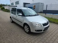 Gebraucht Skoda Roomster Comfort 86 PS (63 kW) 2010 Grau Van / Kleinbus