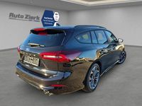 Gebraucht Ford Focus ST-Line X 155 PS (114 kW) 2024 Schwarz Kombi