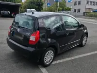 Gebraucht Citroën C2 60 PS (44 kW) 2009 Schwarz Kleinwagen