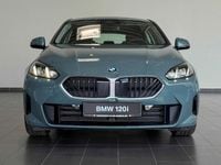 Neu BMW 120 Performance 170 PS (125 kW) 2025 Gruen Kleinwagen