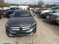 Gebraucht Mercedes GLA200 156 PS (114 kW) 2016 Mountaingrau  met. SUV