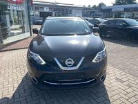 Gebraucht Nissan Qashqai Tekna 163 PS (119 kW) 2016 Schwarz SUV