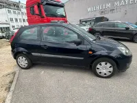 Używany Ford Fiesta 75 KM (55 kW) 2007 Niebieski Hatchback