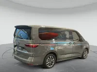 Gebraucht VW Multivan Life 204 PS (150 kW) 2025 Grau Van / Kleinbus