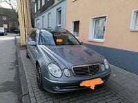 Gebraucht Mercedes E320 Avantgarde 224 PS (164 kW) 2005 Blau Kombi