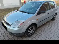 Gebraucht Ford Fiesta 70 PS (51 kW) 2004 Silber Kleinwagen