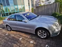Gebraucht Mercedes E200 Elegance 184 PS (135 kW) 2007 Silber Limousine