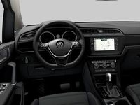 Gebraucht VW Touran Highline 150 PS (110 kW) 2022 Deep black perleffekt Van / Kleinbus
