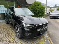 Gebraucht Volvo XC40 Core 211 PS (155 kW) 2022 Schwarz SUV