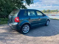 Gebraucht VW Polo 64 PS (47 kW) 2003 Grün Kleinwagen