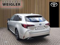Neu Toyota Corolla 98 PS (72 kW) 2025 Cosmicsilber Kombi