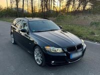 Usata BMW 325 204 CV (150 kW) 2010 Nero Station wagon