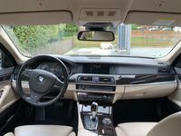gebraucht BMW 530 d xDrive 530 schwarz Touring Navi Leder Anhängerkupplung