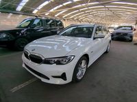 Gebraucht BMW 320e Advantage 204 PS (150 kW) 2021 Weiß Kombi