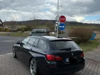 Gebraucht BMW 530 258 PS (189 kW) 2011 Blau Kombi