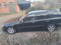 Gebraucht Mercedes 280 Avantgarde 177 PS (130 kW) 2004 Schwarz Kombi