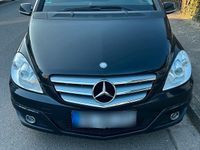 Gebraucht Mercedes B160 95 PS (69 kW) 2011 Schwarz Van / Kleinbus