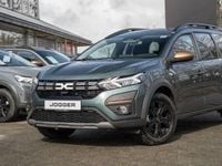 Neu Dacia Jogger Extreme 141 PS (103 kW) 2025 Gruen Van / Kleinbus