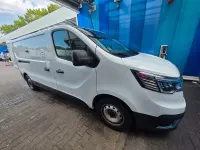 Gebraucht Renault Trafic 131 PS (96 kW) 2023 Weiß Van / Kleinbus