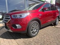 Gebraucht Ford Kuga 179 PS (131 kW) 2018 Rot SUV