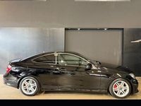 Gebraucht Mercedes C250 204 PS (150 kW) 2011 Schwarz Coupé
