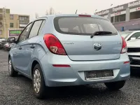 Gebraucht Hyundai i20 86 PS (63 kW) 2012 Blau Limousine