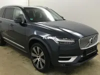 Second-hand Volvo XC90 Plus 235 CP (172 kW) 2024 Albastru SUV