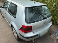 Second-hand VW Golf 105 CP (77 kW) 2001 Argintiu Coupe