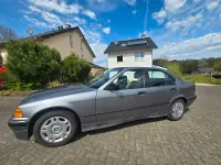 Gebraucht BMW 316 99 PS (72 kW) 1993 Grau Limousine