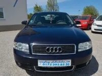 Gebraucht Audi A4 102 PS (75 kW) 2003 Blau Limousine
