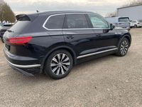 Gebraucht VW Touareg Elegance 286 PS (210 kW) 2018 Deep black perleffekt SUV