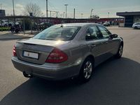 Gebraucht Mercedes E280 Elegance 231 PS (169 kW) 2005 Silber Limousine