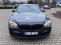 Gebraucht BMW 740 306 PS (225 kW) 2012 Grau Limousine
