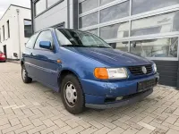 Gebraucht VW Polo 60 PS (44 kW) 1999 Blau Limousine