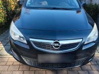 Second-hand Opel Astra 140 CP (102 kW) 2012 Negru Break