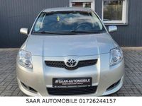 Gebraucht Toyota Auris Sol 124 PS (91 kW) 2007 Silber Kleinwagen