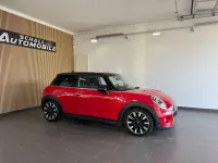 Gebraucht Mini Cooper 136 PS (100 kW) 2019 Chili (solar) red Kleinwagen