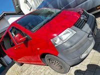 Second-hand VW Transporter 87 CP (63 kW) 2008 Roșu Van