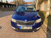 Gebraucht Skoda Rapid Ambition 90 PS (66 kW) 2014 Blau Kleinwagen