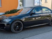 Second-hand BMW 320 Performance 150 CP (110 kW) 2005 Negru Berlinǎ