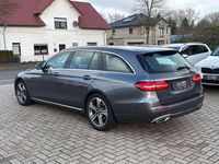 Gebraucht Mercedes E220 194 PS (142 kW) 2017 Grau Kombi