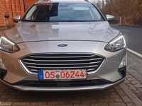 Gebraucht Ford Focus Cool & Connect 120 PS (88 kW) 2020 Silber Kombi