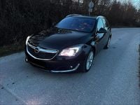 Gebraucht Opel Insignia Business Elegance 250 PS (183 kW) 2016 Schwarz Kombi