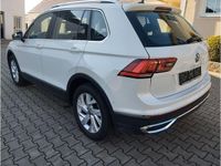 Gebraucht VW Tiguan Elegance 245 PS (180 kW) 2023 Weiß SUV