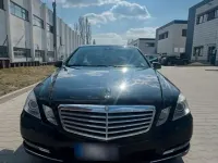 Second-hand Mercedes E220 170 CP (125 kW) 2011 Negru Berlinǎ