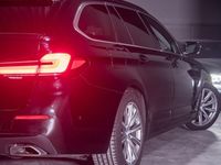 Gebraucht BMW 540 Performance 340 PS (250 kW) 2022 Schwarz Kombi